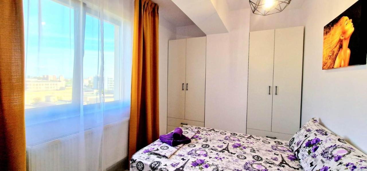 Evelyn Modern Apartment Near Palas ヤシ エクステリア 写真