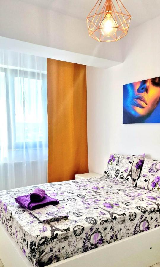 Evelyn Modern Apartment Near Palas ヤシ エクステリア 写真