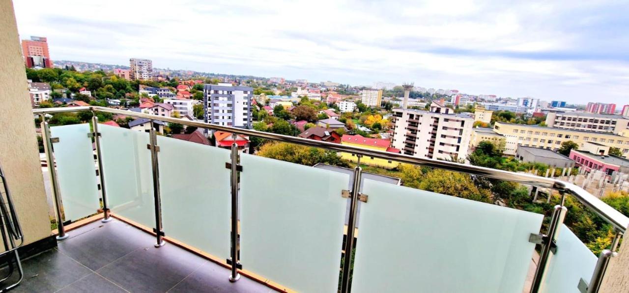 Evelyn Modern Apartment Near Palas ヤシ エクステリア 写真